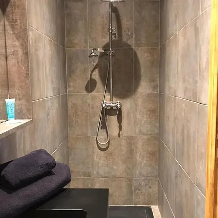 Le Domaine De Barbizon Gæstehus